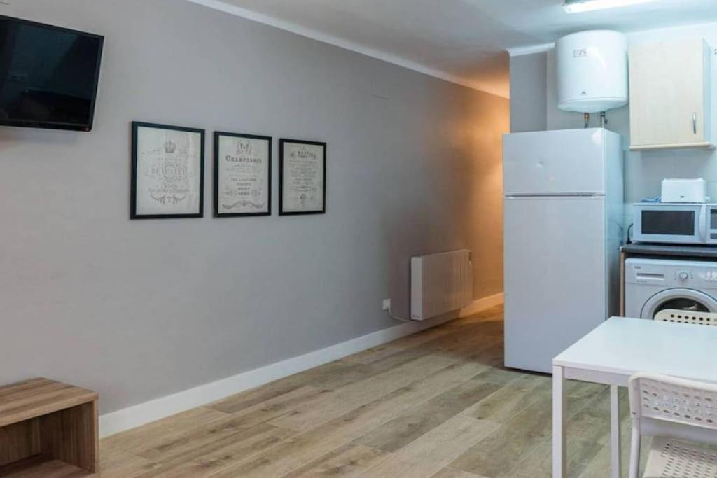 Bebarceloner Vall Hebron Appartamento Barcellona